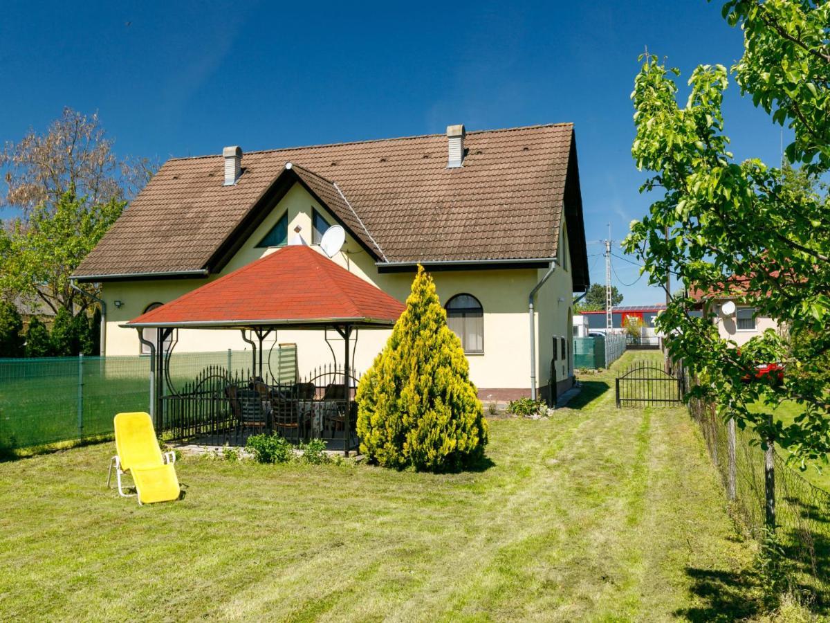 Holiday Home Csilla By Interhome Balatonfenyves Exterior foto